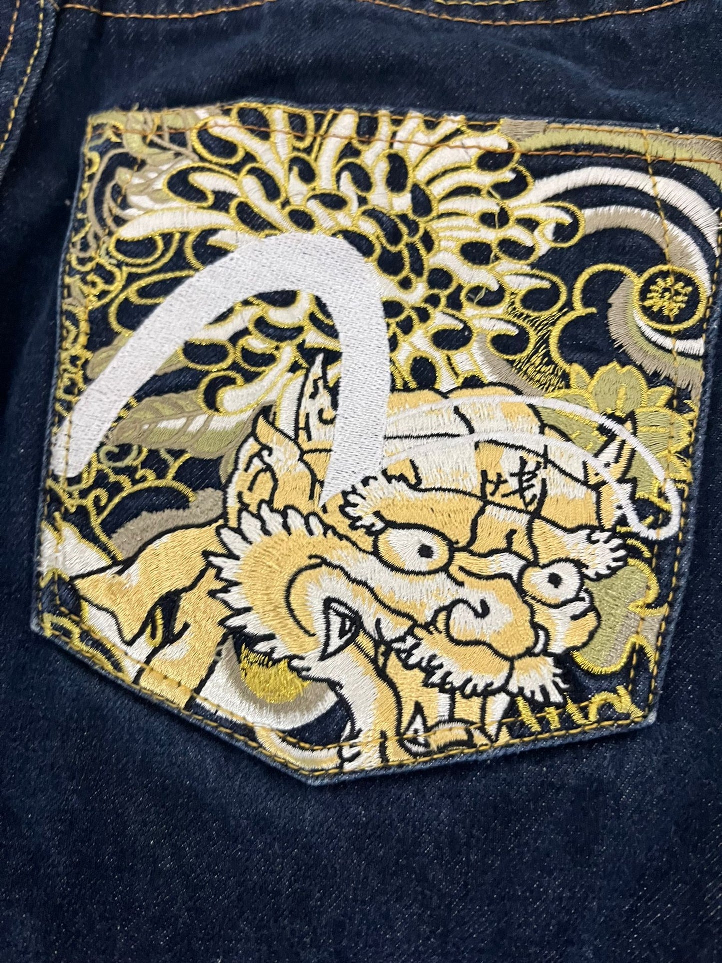 JEAN EVISU DRAGON BRODÉ 28*34