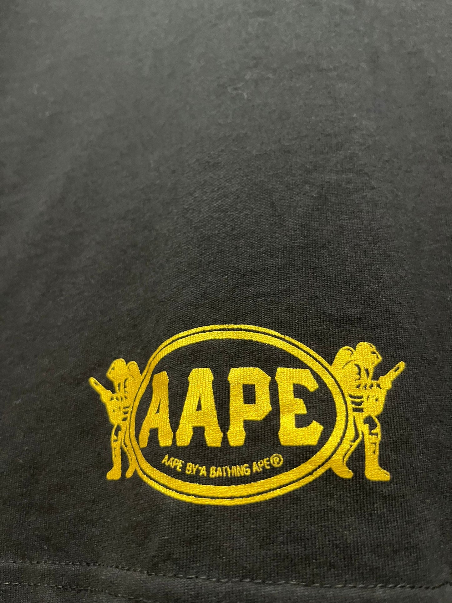 T-SHIRT BAPE (S)